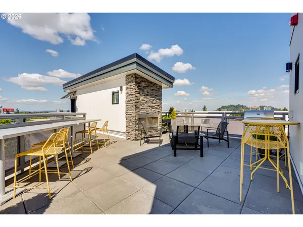 $999,000 | 1600 Pearl Street, Unit 608, Eugene, OR 97401