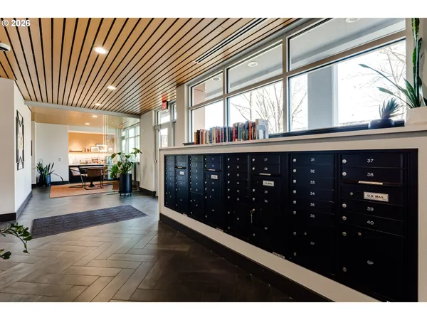 $999,000 | 1600 Pearl Street, Unit 608, Eugene, OR 97401