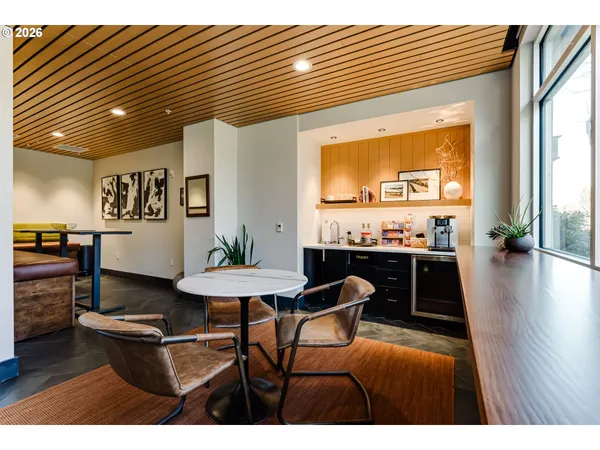 $999,000 | 1600 Pearl Street, Unit 608, Eugene, OR 97401