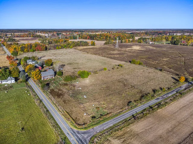 $285,000 | 21879 North V Drive North, Olivet, MI 49076