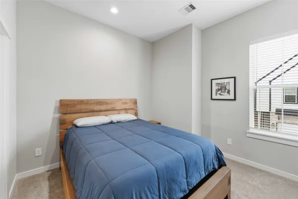 $2,300 | 417 Stonework Landing Lane, Houston, TX 77076