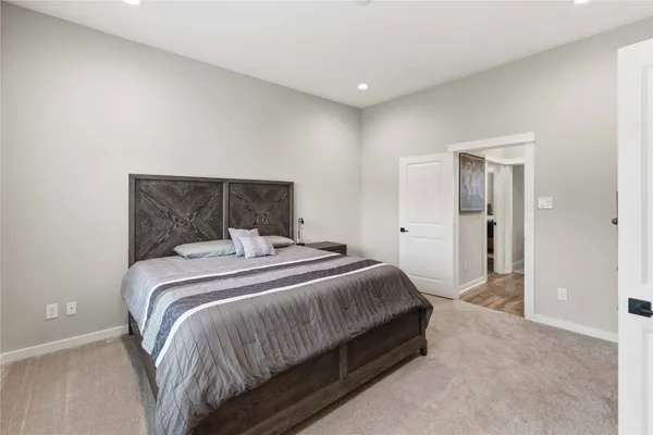 $2,300 | 417 Stonework Landing Lane, Houston, TX 77076