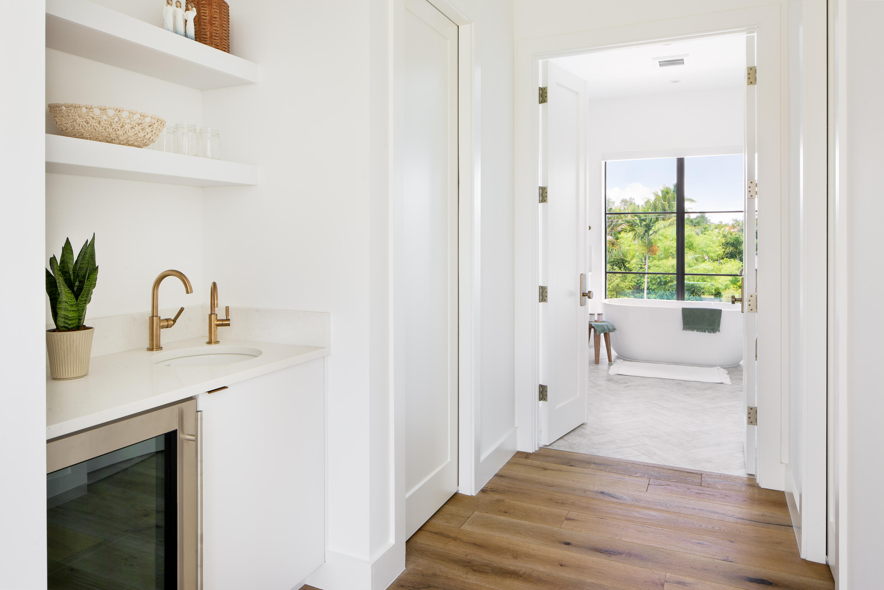 454 Northeast 8th Street Boca Raton, FL 33432 - Photo 15 of 25 SPS21630-Edit
