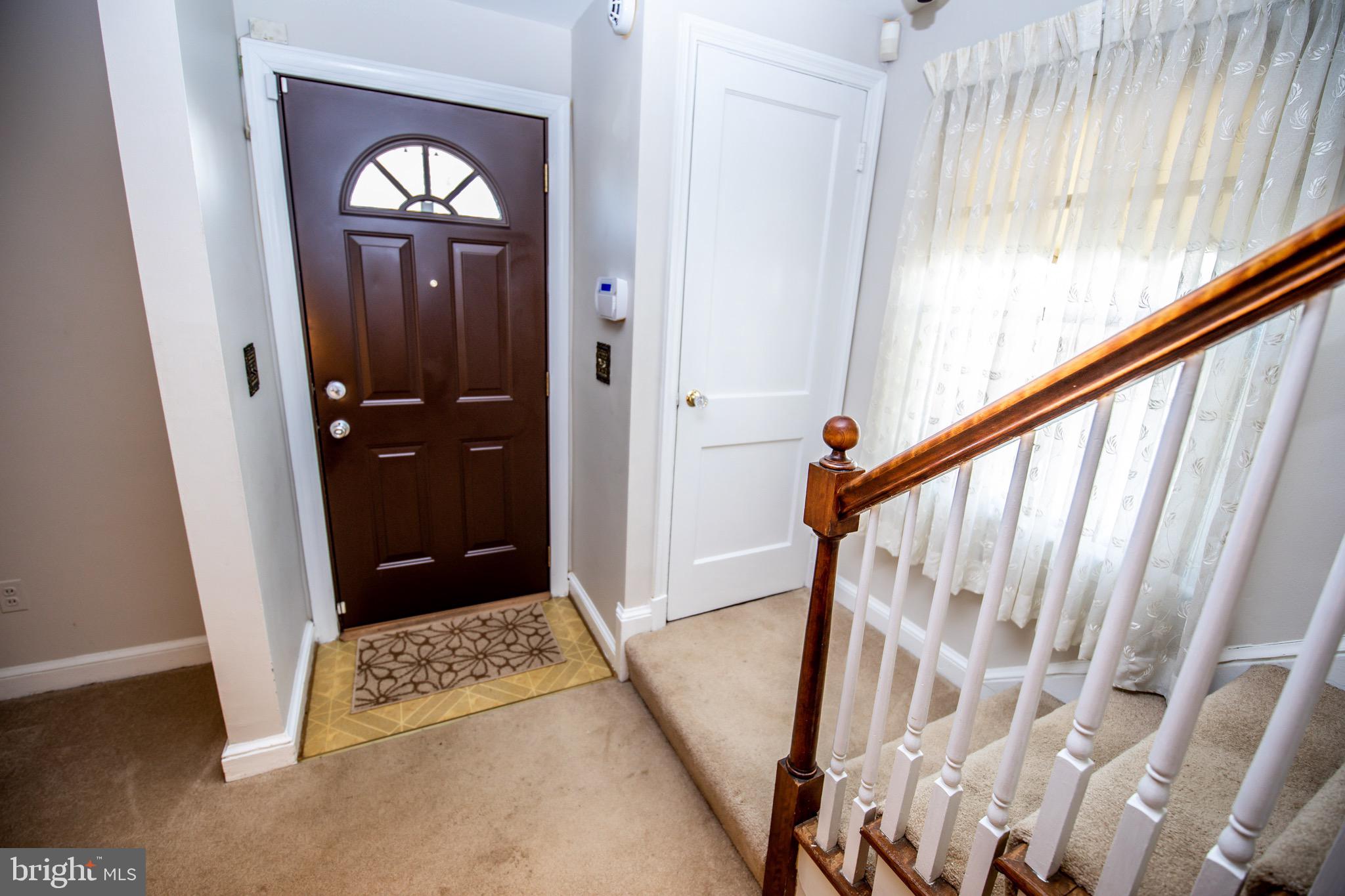 9607 Dilston Road Silver Spring, MD 20903 - Photo 4 of 39 Entrance