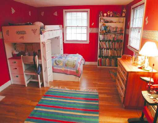 54 Meadowbrook Road Bedford, MA 01730 - Photo 6 of 6 Gallery Image 6