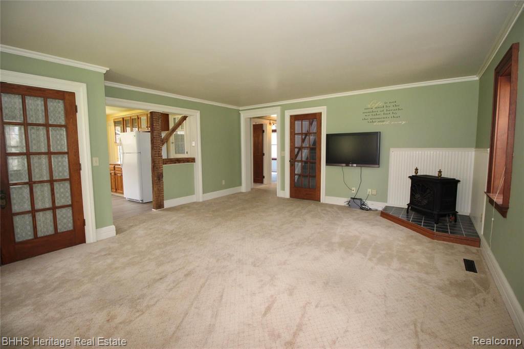 2250 Faussett Road Howell, MI 48855 - Photo 3 of 49