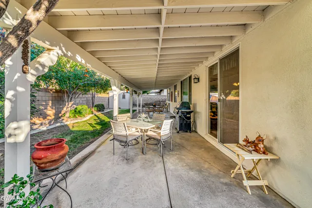 $579,900 | 6147 J-15 Street West, Lancaster, CA 93536