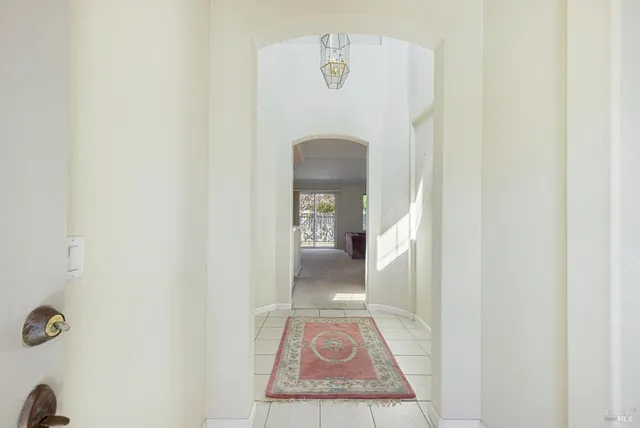 $795,000 | 7225 16th Hole Drive, Windsor, CA 95492