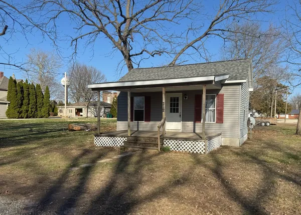 $65,000 | 212 South Illinois Street, Atwood, IL 61913