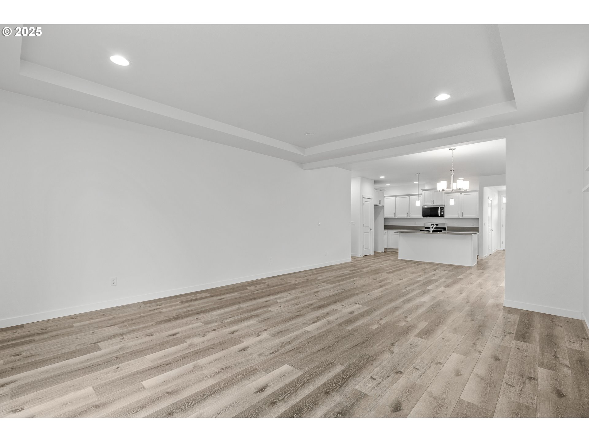 706 Tigerlily Street Silverton, OR 97381 - Photo 16 of 35