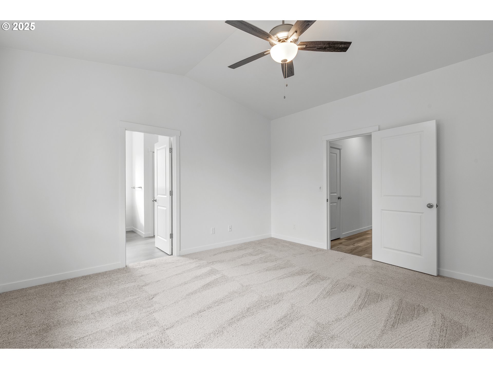 706 Tigerlily Street Silverton, OR 97381 - Photo 20 of 35