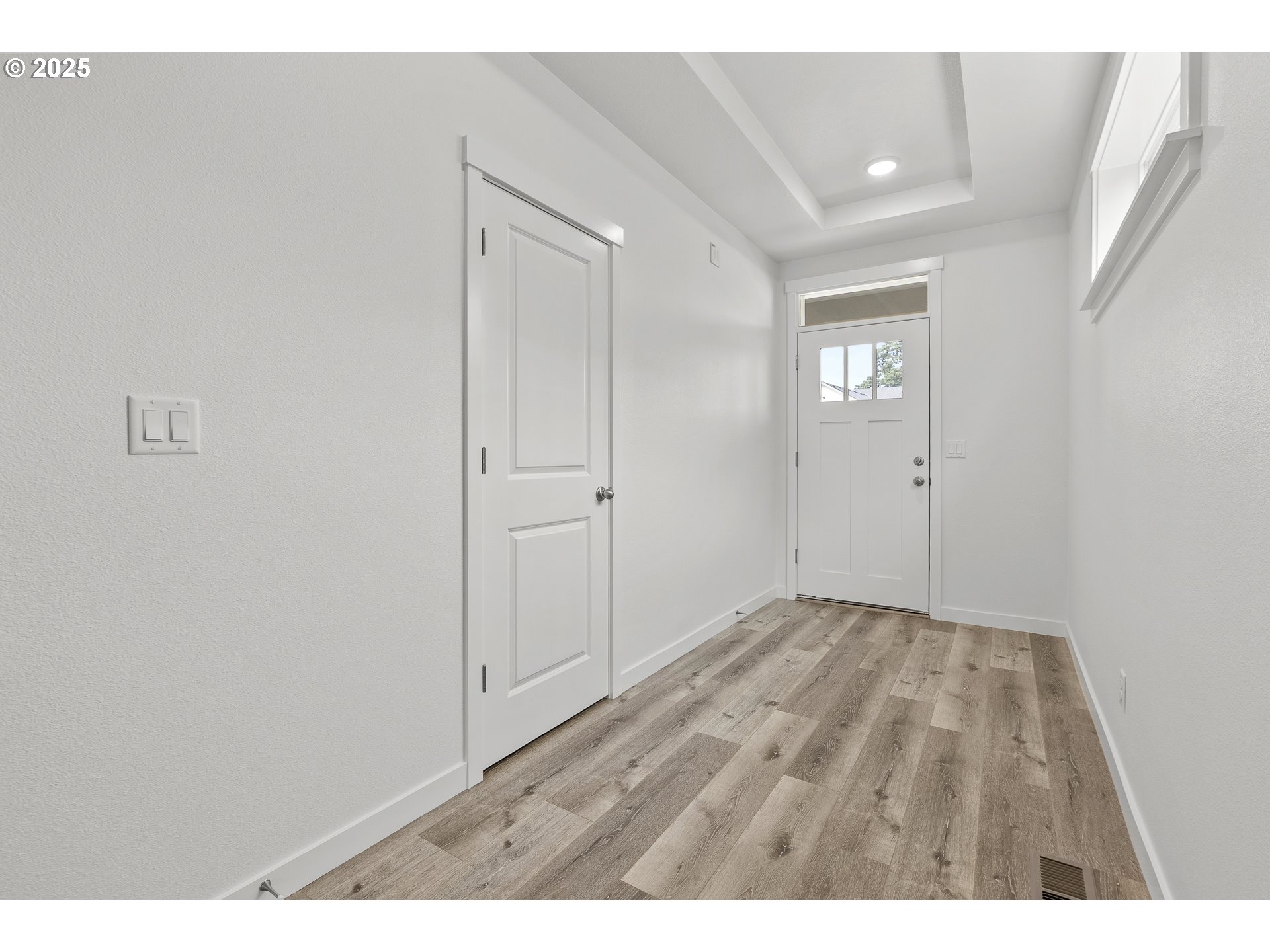 706 Tigerlily Street Silverton, OR 97381 - Photo 6 of 35