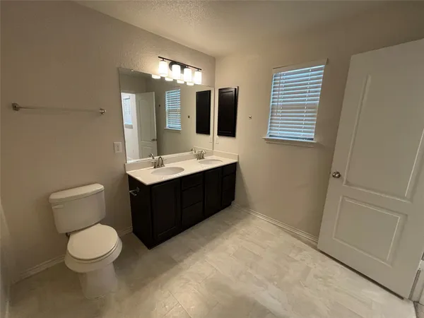 $2,250 | 1012 Rio Azul Cove, Leander, TX 78641