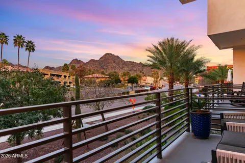 $749,900 | 1717 East Morten Avenue, Unit 3, Phoenix, AZ 85020