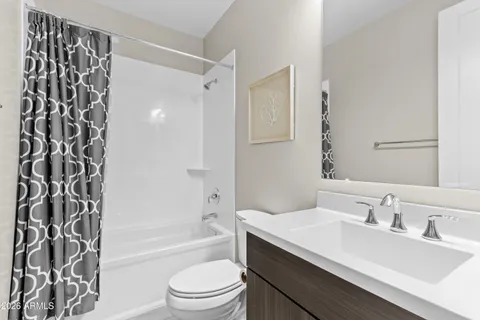 $749,900 | 1717 East Morten Avenue, Unit 3, Phoenix, AZ 85020