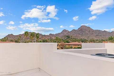 $749,900 | 1717 East Morten Avenue, Unit 3, Phoenix, AZ 85020