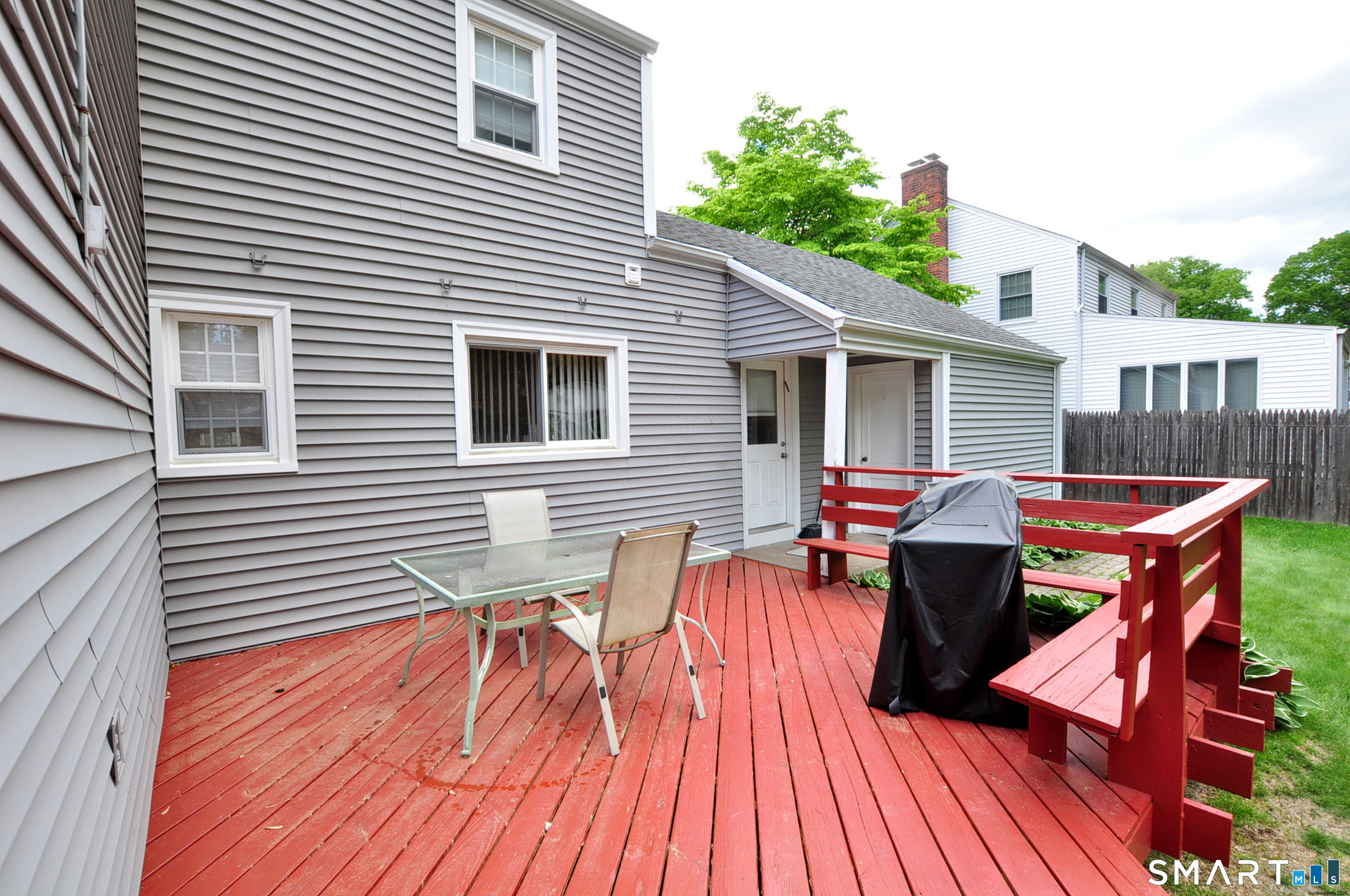16 Miamis Road West Hartford, CT 06117 - Photo 36 of 39