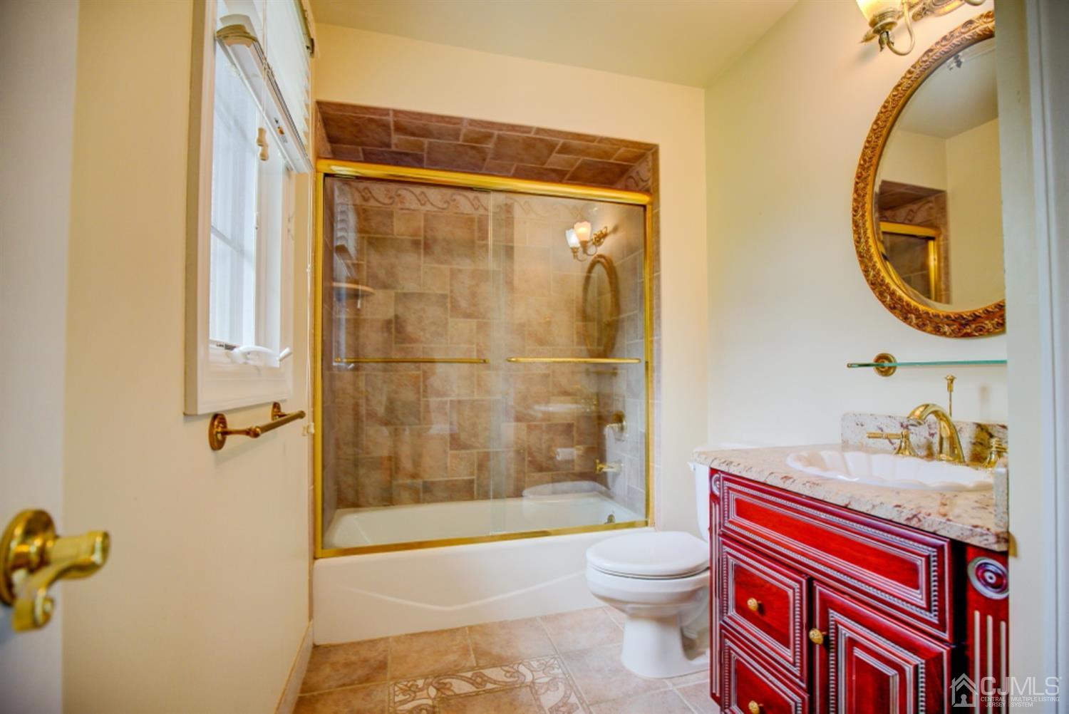 54 Meredith Road Colonia, NJ 07067 - Photo 27 of 41 Gallery Image 27