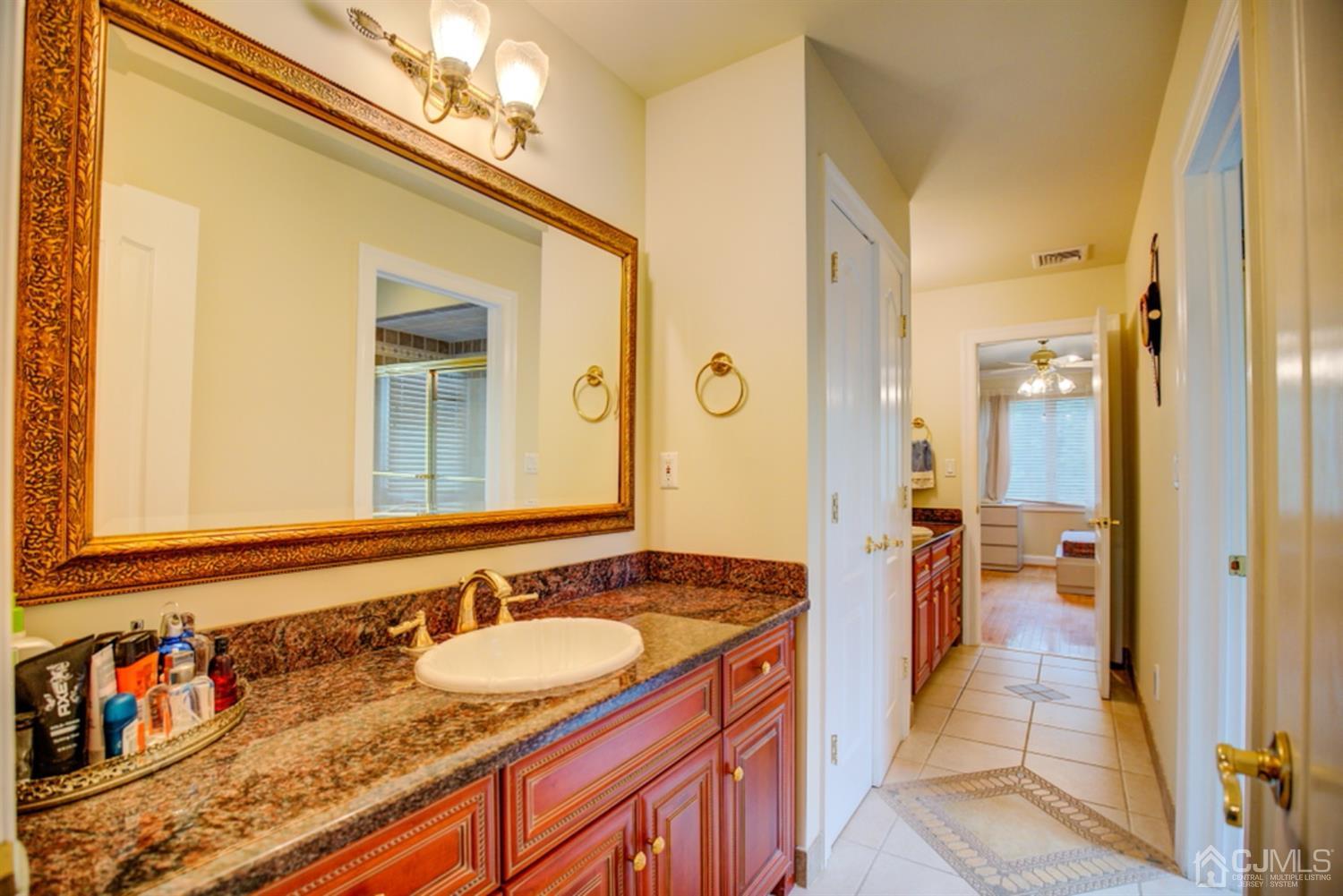 54 Meredith Road Colonia, NJ 07067 - Photo 28 of 41 Gallery Image 28