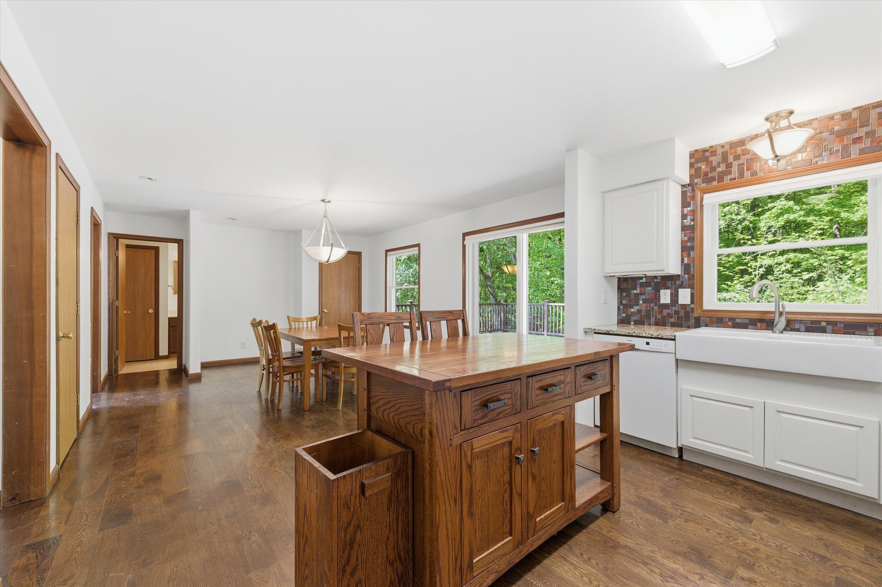 9949 Crofoot Road Fowlerville, MI 48836 - Photo 13 of 45 28-26