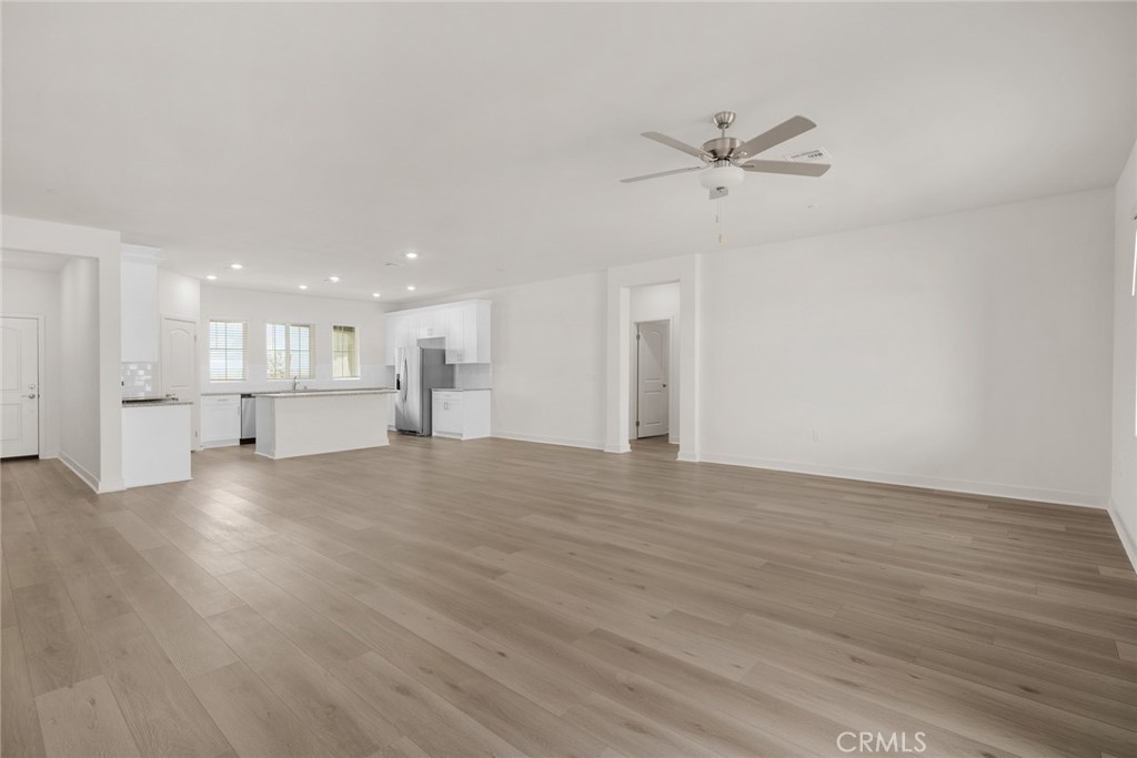 14892 White Sage Road Apple Valley, CA 92307 - Photo 5 of 7