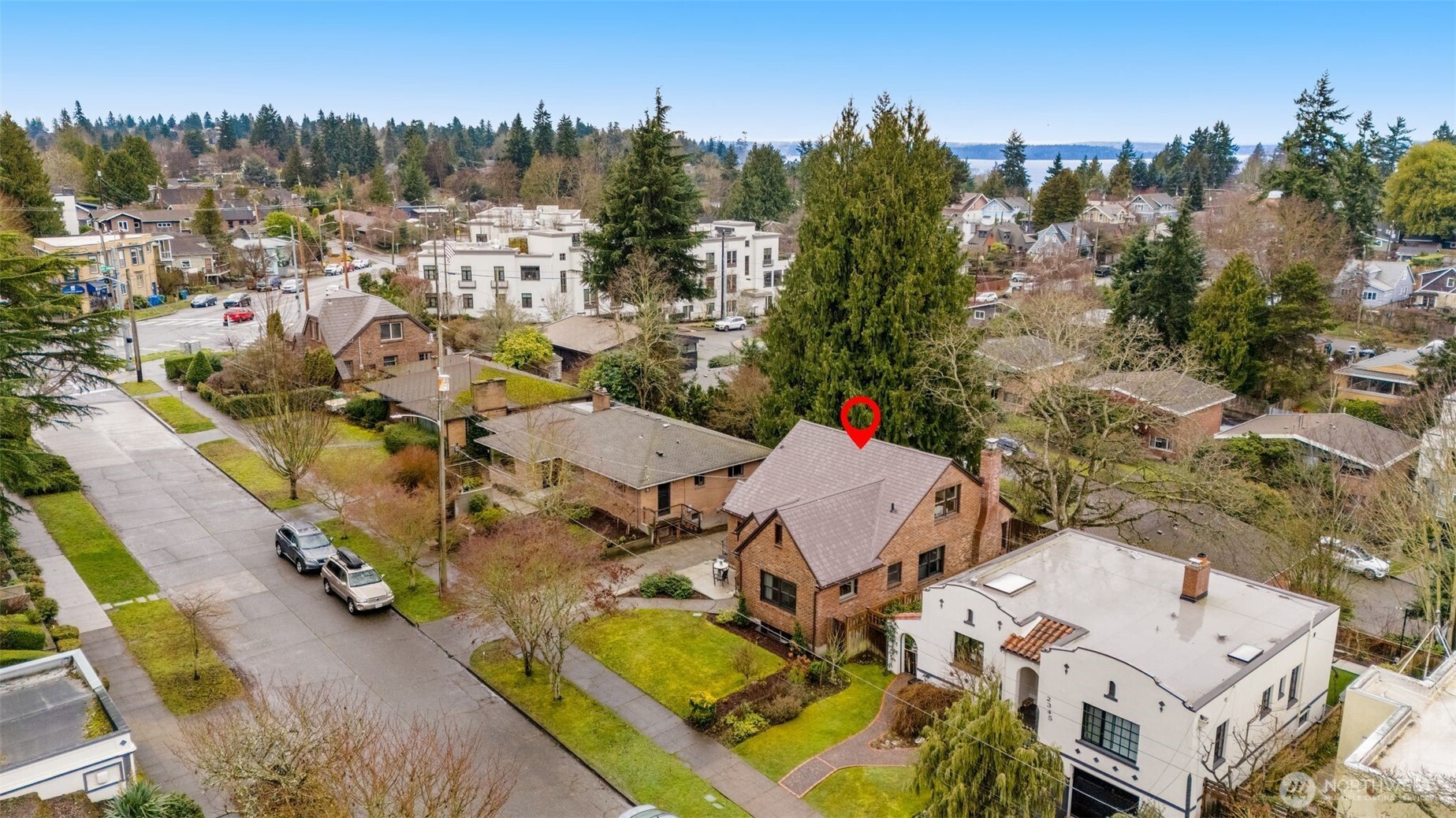 2351 47th Avenue Southwest Seattle, WA 98116 - Photo 39 of 40 a picture of city view