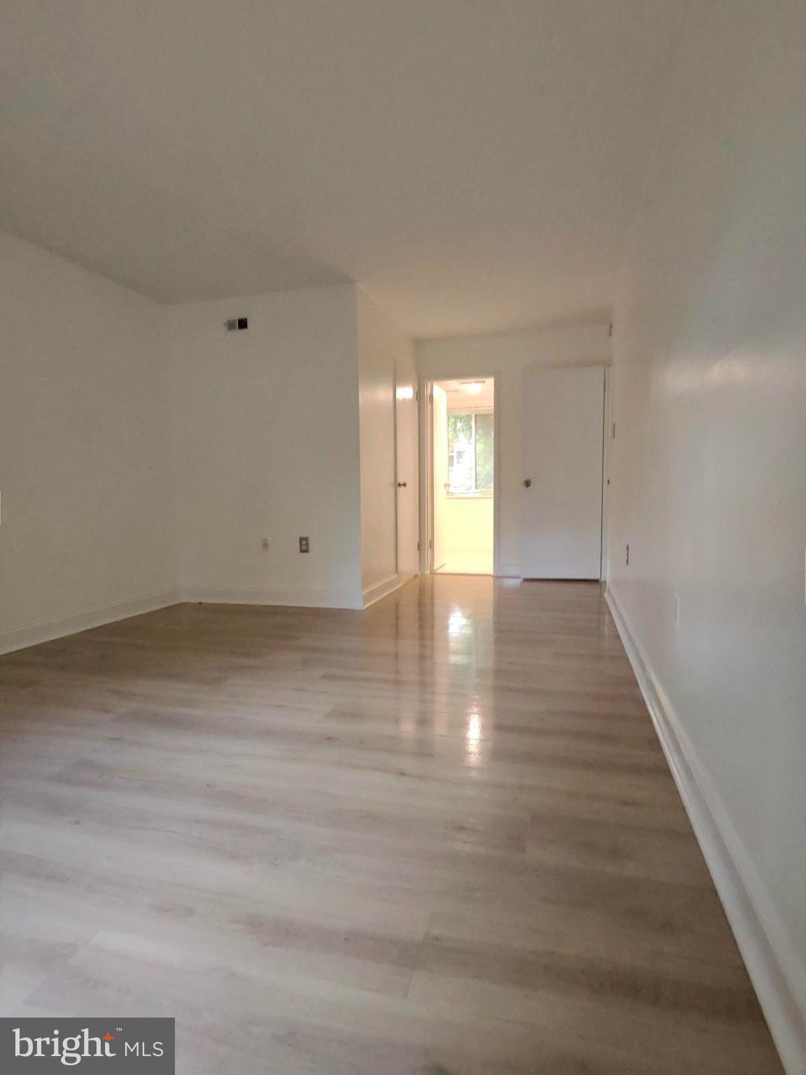 1418 Northgate Square, Unit 2C Reston, VA 20190 - Photo 9 of 13 Gallery Image 9