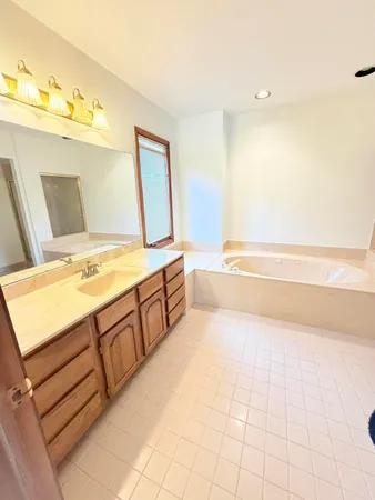 $3,600 | 43532 Scenic Lane, Northville, MI 48167