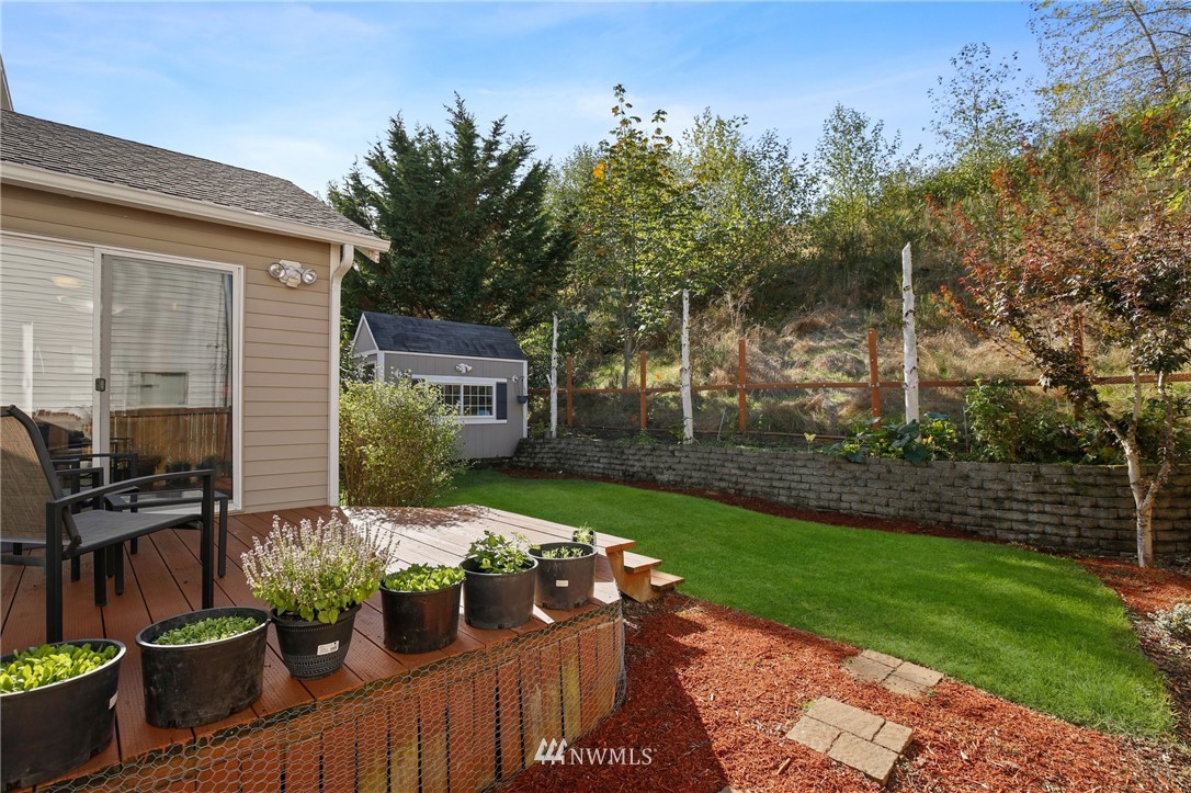 229 Ferndale Avenue Southeast Renton, WA 98056 - Photo 22 of 26
