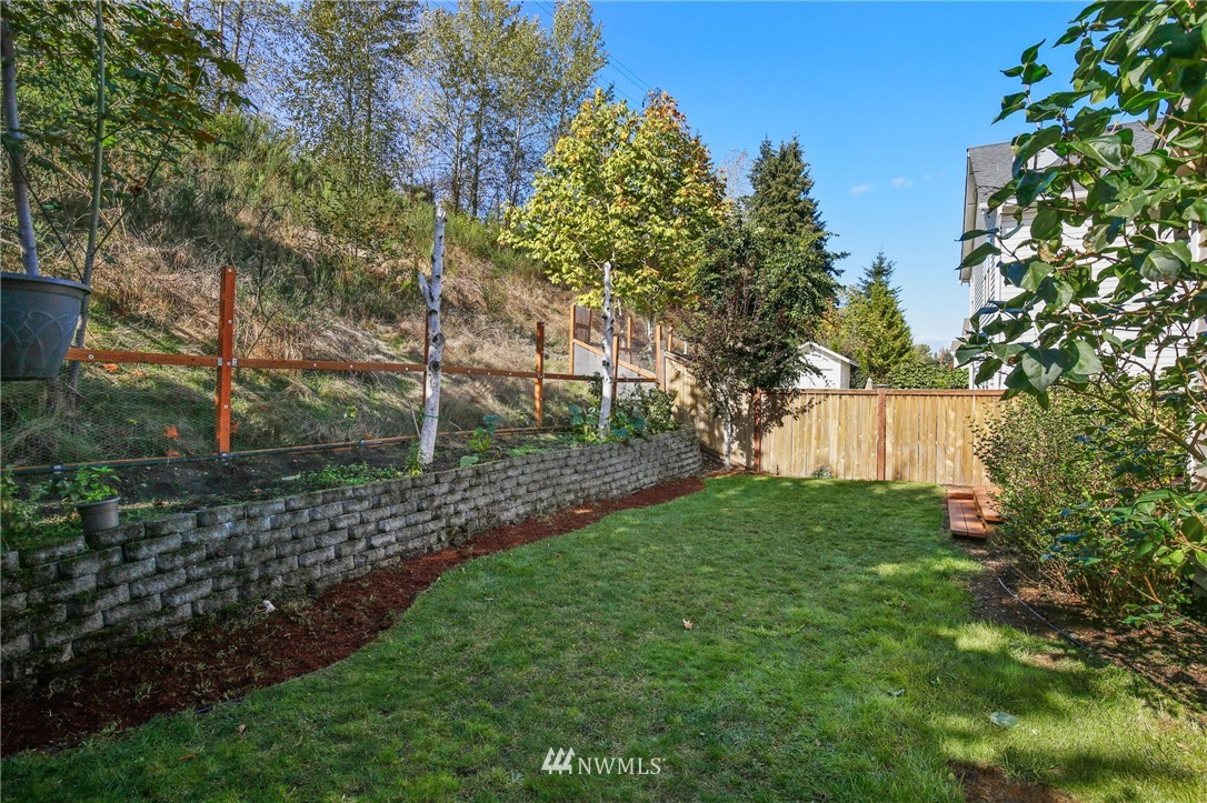 229 Ferndale Avenue Southeast Renton, WA 98056 - Photo 24 of 26