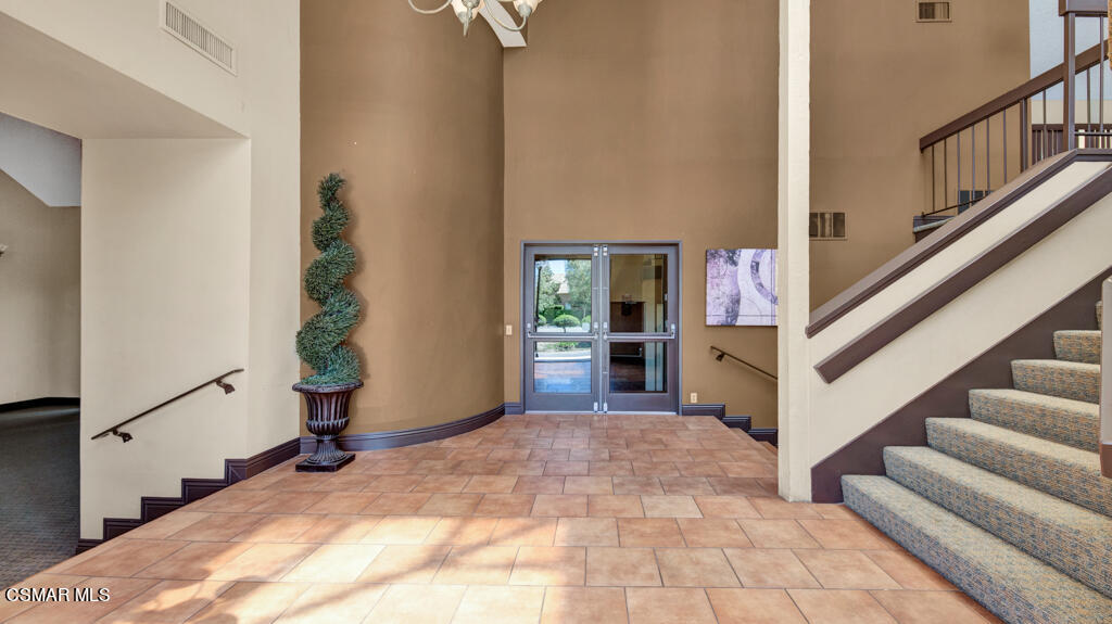 1712 Sinaloa Road, Unit 106 Simi Valley, CA 93065 - Photo 26 of 30 a view of entryway and hall