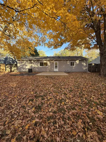 $189,000 | 1309 Maplepark Drive, Champaign, IL 61821