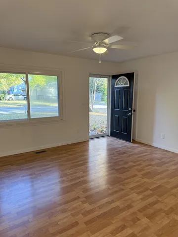 $189,000 | 1309 Maplepark Drive, Champaign, IL 61821