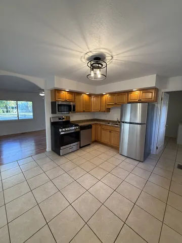 $189,000 | 1309 Maplepark Drive, Champaign, IL 61821