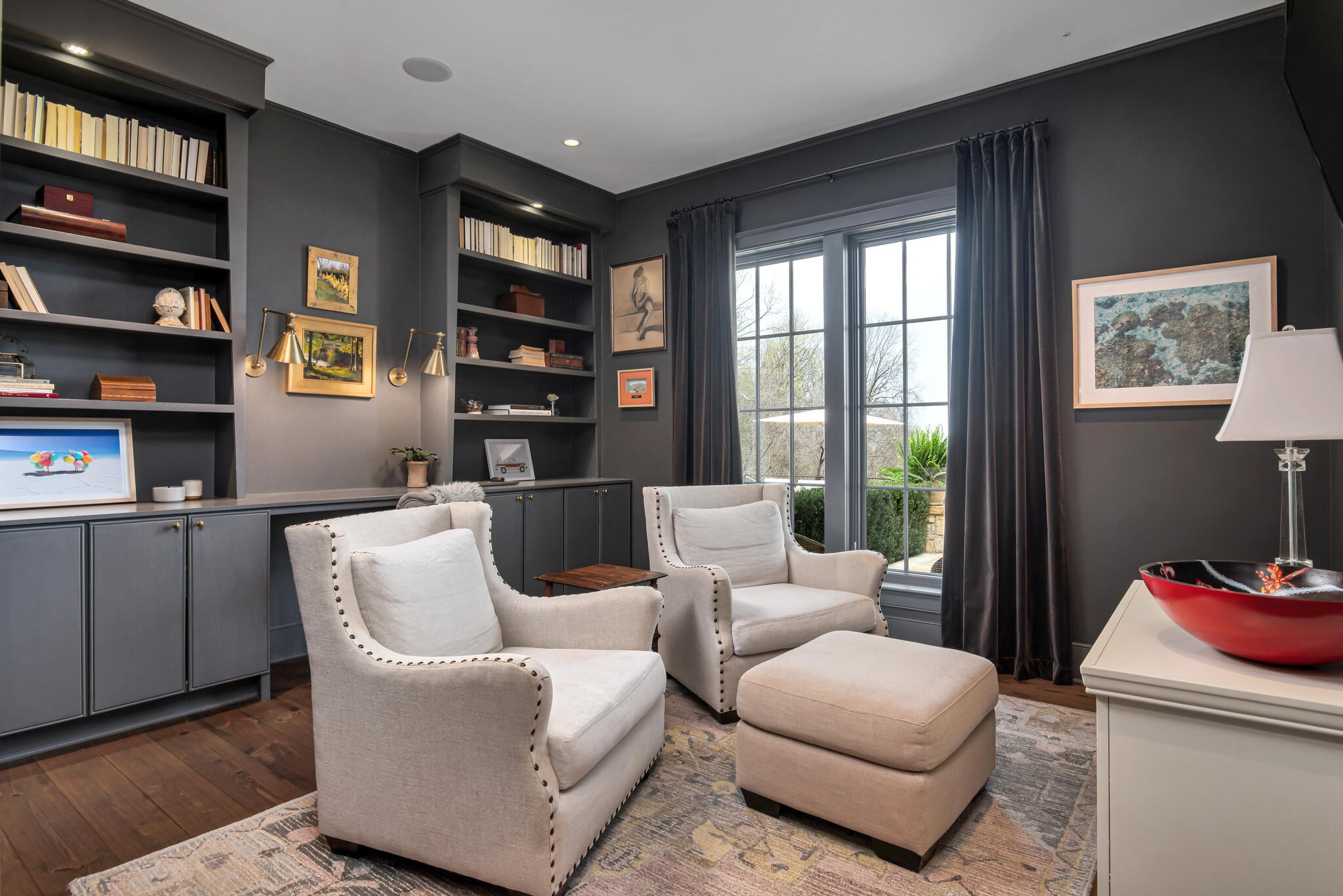 1801 Laurel Ridge Drive Nashville, TN 37215 - Photo 24 of 65 a living room with furniture and a book shelf