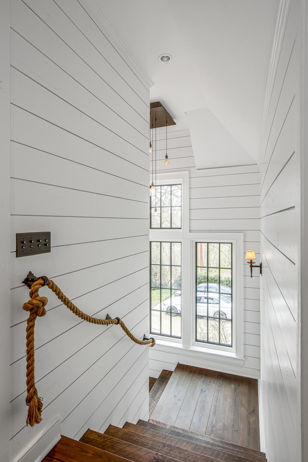 1801 Laurel Ridge Drive Nashville, TN 37215 - Photo 44 of 65 a view of front door