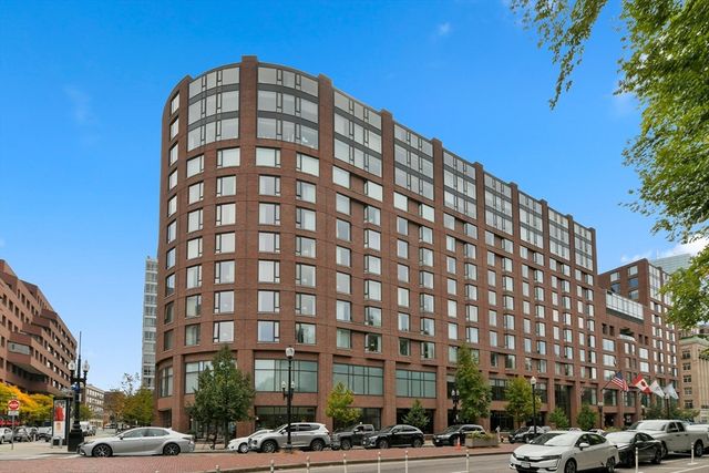 $2,800,000 | 220 Boylston Street, Unit 1216, Boston, MA 02116