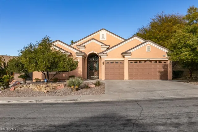 $3,650 | 2042 Poetry Avenue, Henderson, NV 89052