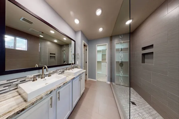 $2,400 | 221 Creek Ridge Lane, Round Rock, TX 78664