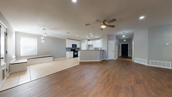 $2,400 | 221 Creek Ridge Lane, Round Rock, TX 78664