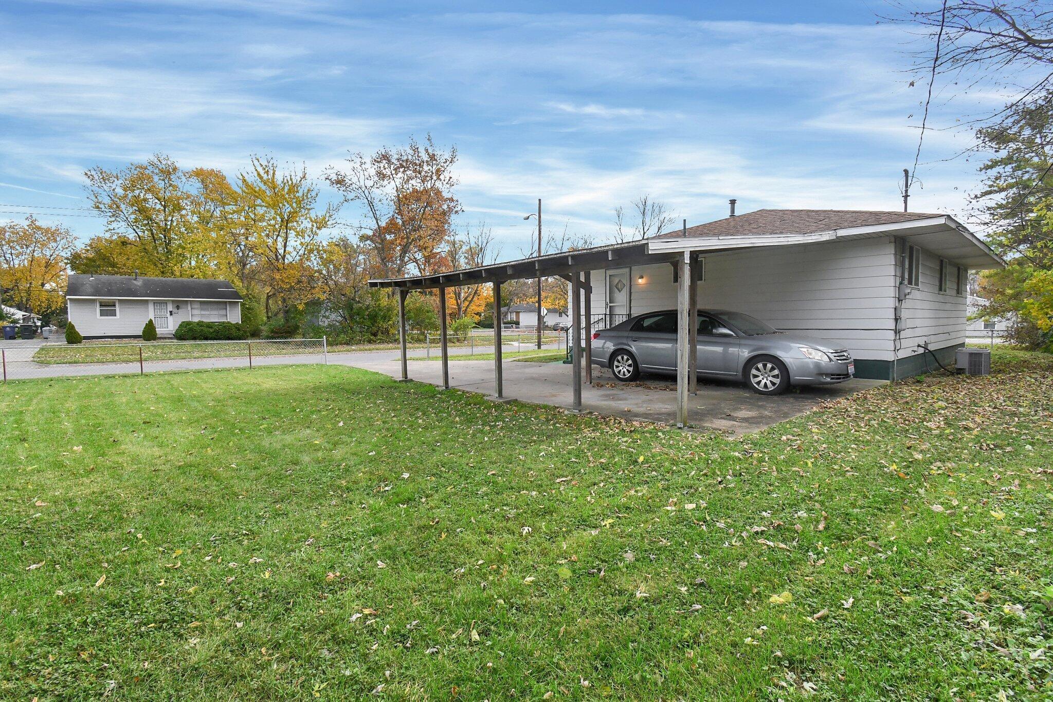 1480 Koebel Road Columbus, OH 43207 - Photo 29 of 30 Carport and Yard
