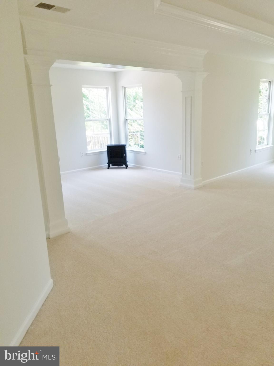 1818 Weybridge Road Frederick, MD 21702 - Photo 21 of 47 Sitting room inside Master BR