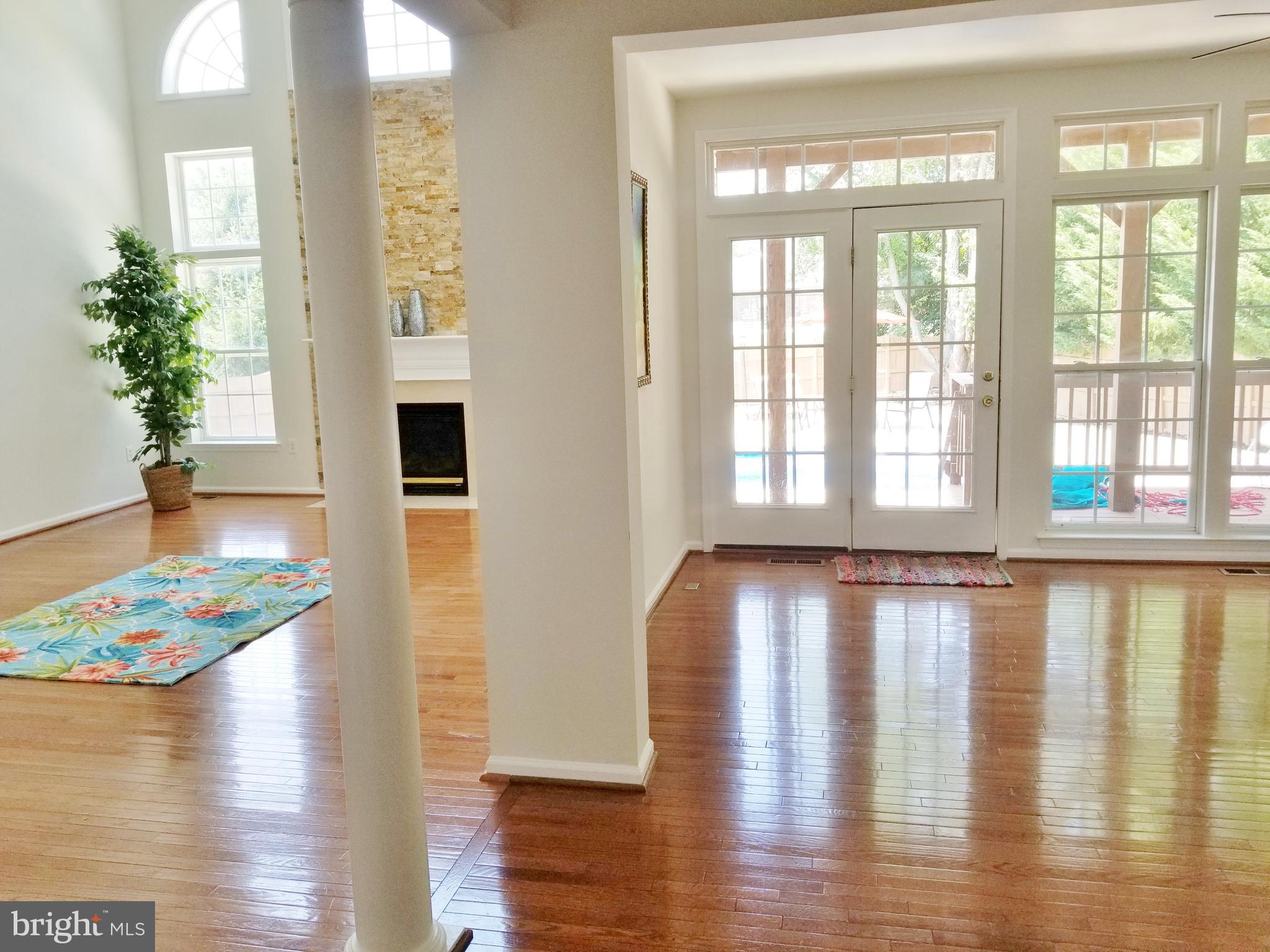 1818 Weybridge Road Frederick, MD 21702 - Photo 29 of 47 Family room next to Morning and kitchen