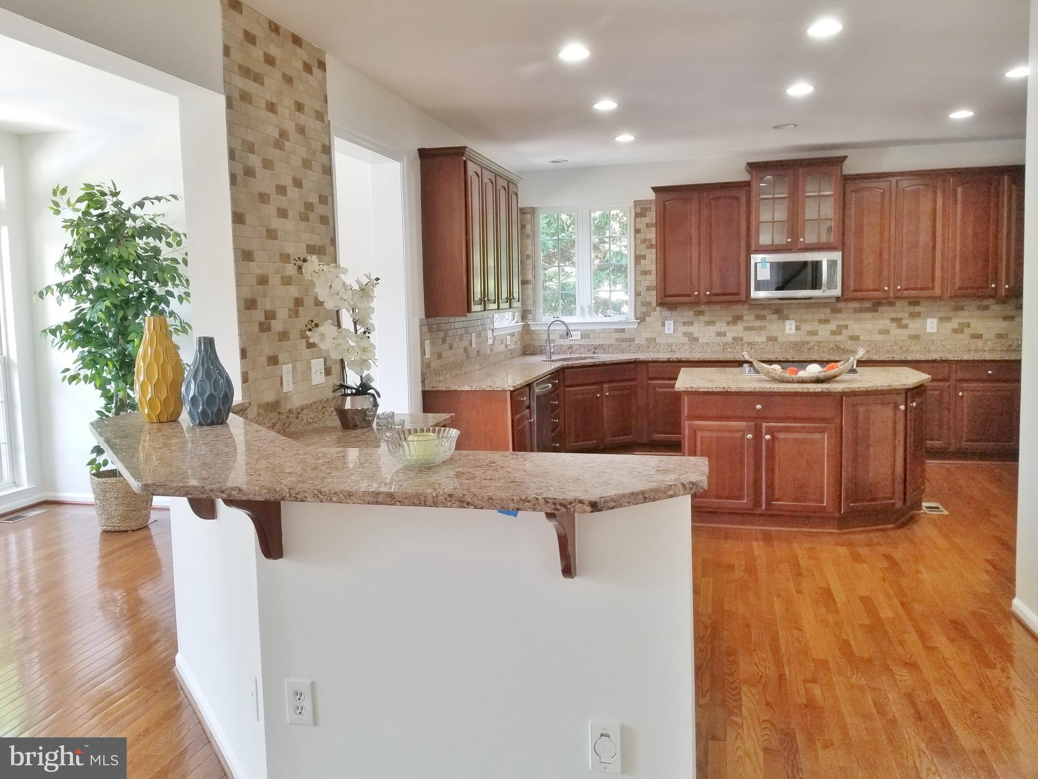 1818 Weybridge Road Frederick, MD 21702 - Photo 35 of 47 Impressive kitchen where 10 can cook