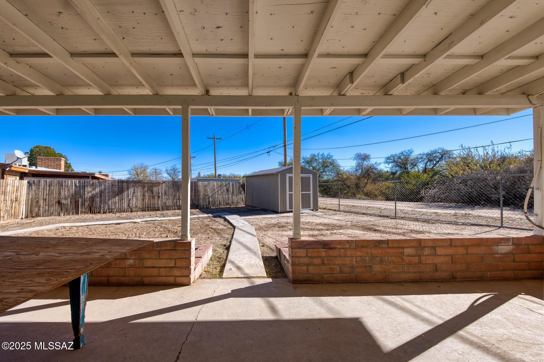 885 South Post Road Benson, AZ 85602 - Photo 7 of 26