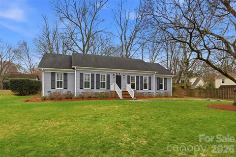 $950,000 | 3623 Chevington Road, Charlotte, NC 28226