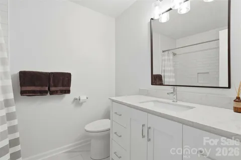 $950,000 | 3623 Chevington Road, Charlotte, NC 28226