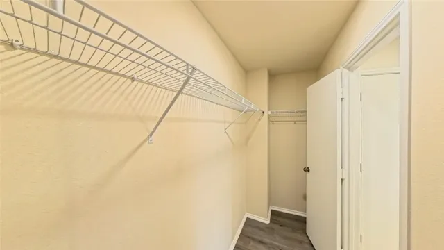 $2,400 | 2843 Maybrook Hollow Lane, Houston, TX 77047