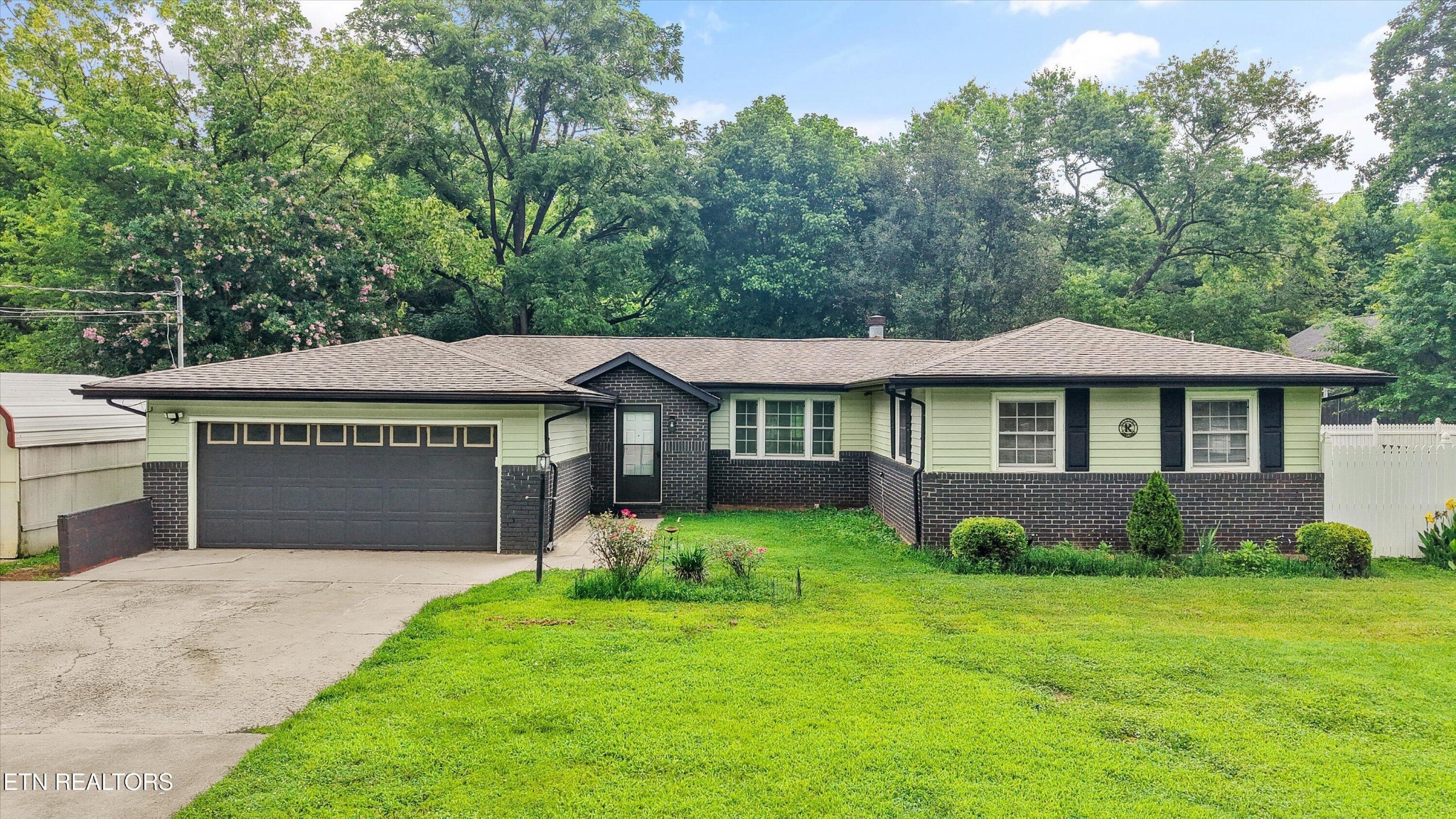 7509 Rising Road Knoxville, TN 37924 - Photo 1 of 35 Gallery Image 1
