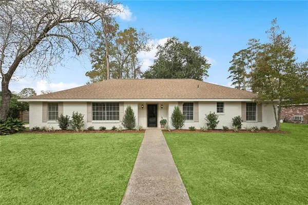 $435,000 | 114 Jane Drive, Mandeville, LA 70448